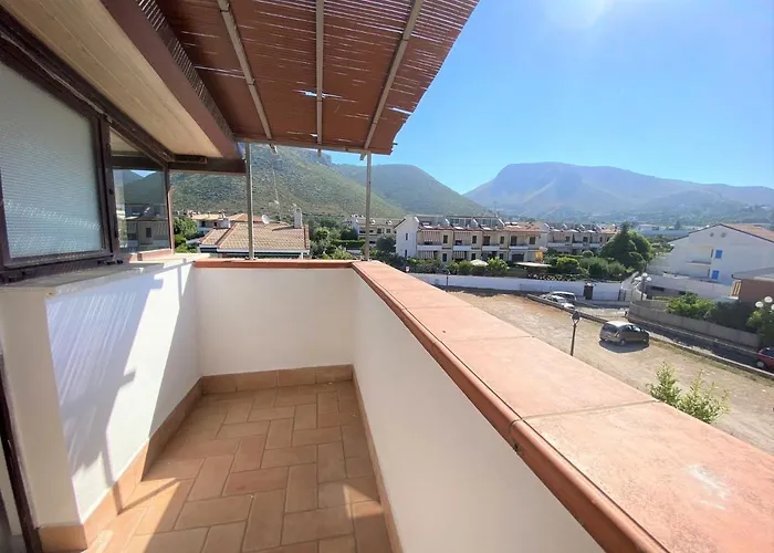 Holidaycasa Francis - Loft Con Vista Mare